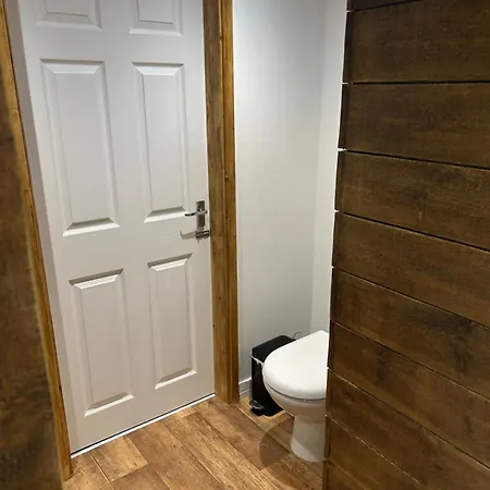 Aiskew Annex Апартаменты