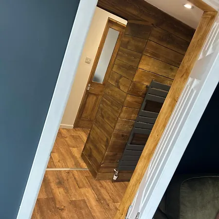 Apartment Aiskew Annex *