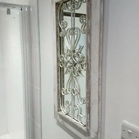 Aiskew Annex Бедейл