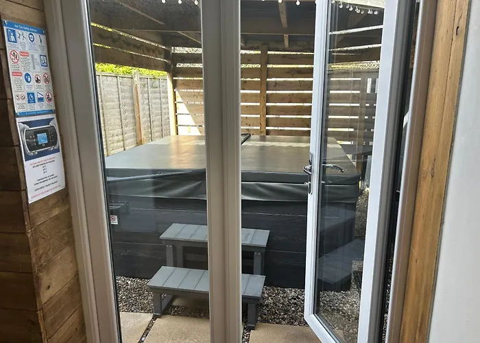 Aiskew Annex Apartamento *